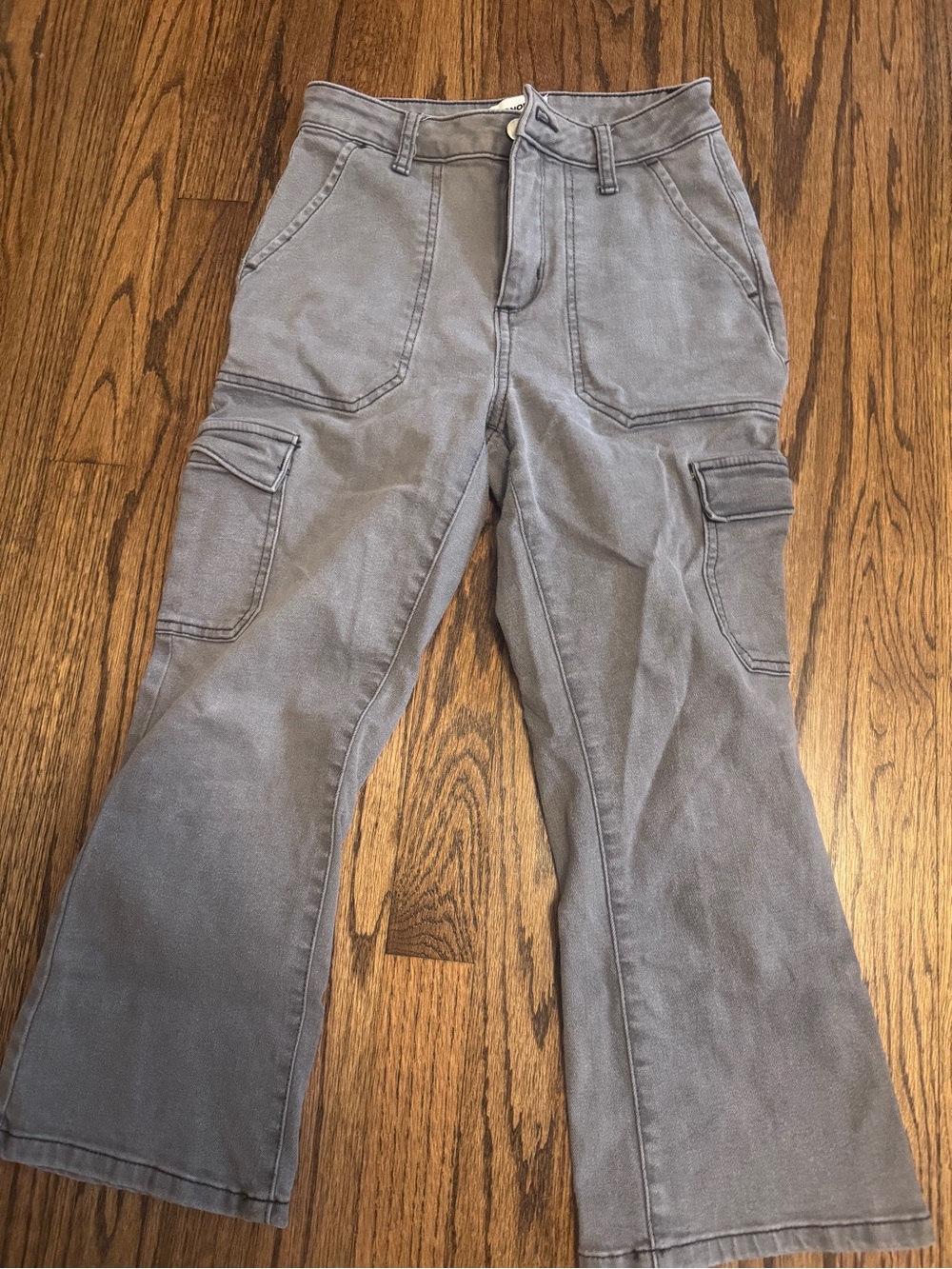 Sonoma Gray Cargo crop Pants with Utility Pockets
